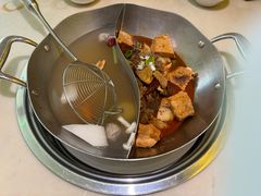 -左庭右院鲜牛肉火锅(浦江欢乐颂店)