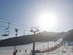 -辽阳弓长岭温泉滑雪场