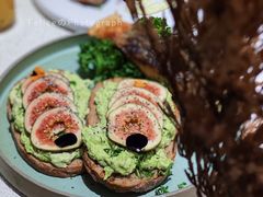 君士坦丁无花果手撕鸡肉tapas-Toris(LuOne凯德晶萃广场店)