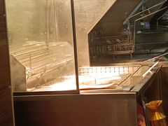 -麦当劳(汉口火车站候车室店)