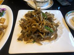 石河子素酥肉-木卡买提新疆餐厅·清真(新里海顿公馆店)