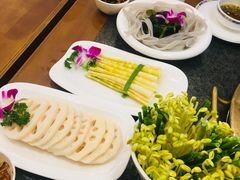 -小天鹅火锅·一线江景洪鼎旗舰店(洪崖洞店)