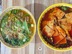 -老字号杨坡红油米线腊汁肉夹馍(东四道巷店)