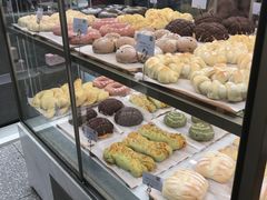 -奈雪的茶(市百一店)