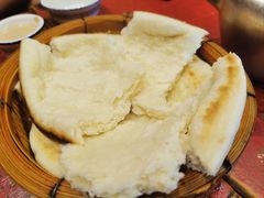 水汽粑粑-香巴拉酥油茶馆(迪庆驻昆办店)