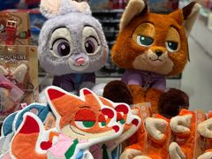 -名创优品(广东省广州琶洲保利广场店)