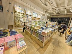 -猫的天空之城概念书店(北戴河蔚蓝海岸店)