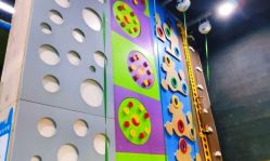 点击看大图 -蹦贝运动中心·蹦床·攀岩·闯关(龙岗店)