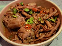 -多嘴超级肉蟹煲(欧亚卖场店)