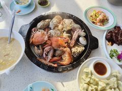 -巧克力渔家.小船海鲜胶东菜(万平口店)