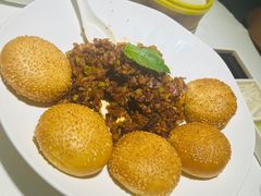 空心芝麻烧饼-鸭王烤鸭店(三里河店)