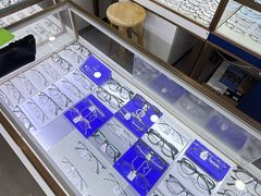 -三叶眼镜城·好视力眼镜店
