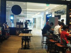 大堂-星巴克臻选(成都环球乐天店)