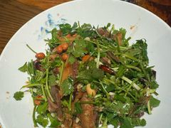 -黄泥岗·地道湖北菜(奥特莱斯店)