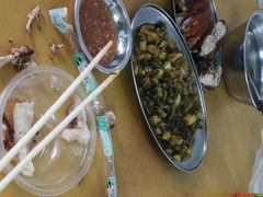 -四更周店烤乳猪