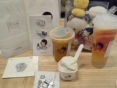 九窨茉王白糯米喜拉朵-喜茶(上海打浦桥日月光gelato lab+店)