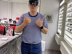 -目艮眼镜SHOWROOM(品牌集合店)