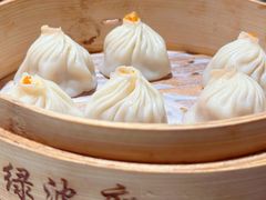 蟹粉小笼包-绿波廊(豫园店)