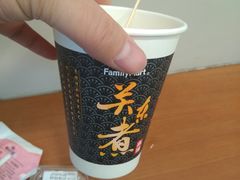 -全家便利店(宜山路站店)