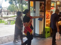 -六合居·明厨亮灶餐厅(成双大道店)