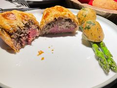 惠灵顿牛排-GANEA 厨房神话故事西餐厅