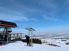 -丝绸之路山地度假区滑雪场