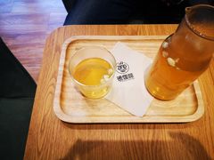 -ZING COFFEE 镜咖啡