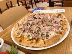 -城市大道红炉披萨烘焙坊