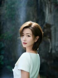 -TOP HAIR SALON