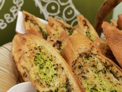 -亮马河饭店翠雅咖啡厅