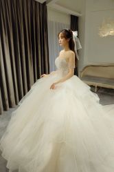 点击看大图 -艾米丽婚纱礼服