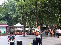 -静安公园(静安寺街道)