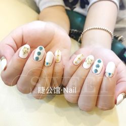 -睫乐园•睫公馆•美睫美甲沙龙