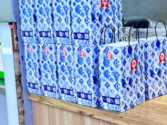 -霸王茶姬(上海静安大悦城店)