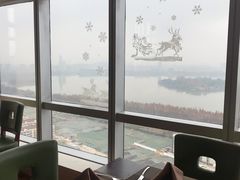 -湖景知味西餐厅•自助餐• 轻食(南京金茂威斯汀大酒店)