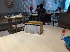 大堂-黄金粥港式·早晚茶(海阳路店)