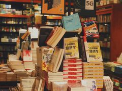 -西西弗书店&矢量咖啡(壹方购物中心店)