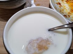 香浓燕麦酸奶-鱼酷活鱼烤鱼(静安大融城店)