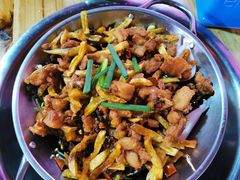 脆皮鸡干锅-知味脆皮鸡