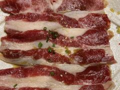 -山川小町·极番烧肉(新地假日广场店)