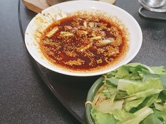 -有红鸡毛店·川菜(建设路店)