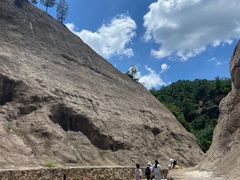 -彩色沙林风景区