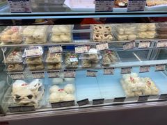 -白玉兰食品(中山公园龙之梦店)