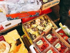 -上海龙吴水胜海发市场