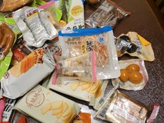 -来伊份(解放路店)