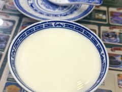 -广信牛奶甜品世家(台东店)