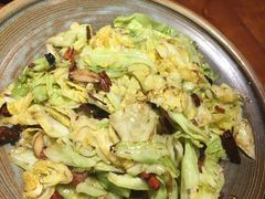 手撕包菜-辣不二地道川菜(汉水路店)