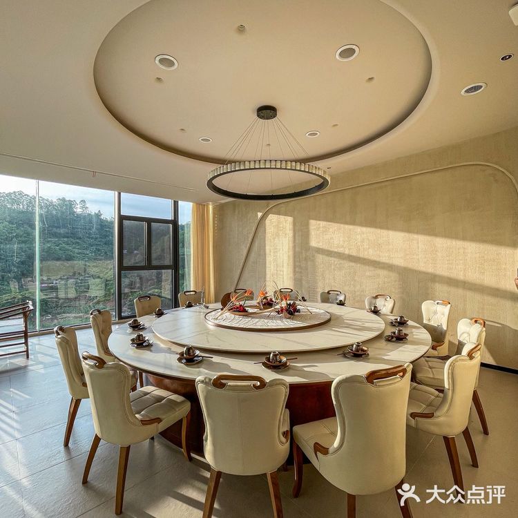 重庆人的浪漫那一定是去🈶风的地方