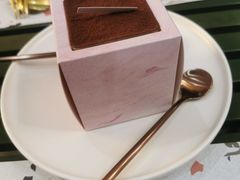 -公园北鹿·铃兰餐厅(齐盛湖店)