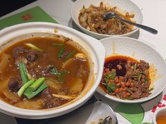-鑫小城故事·藕汤·家常菜(台北一路总店)